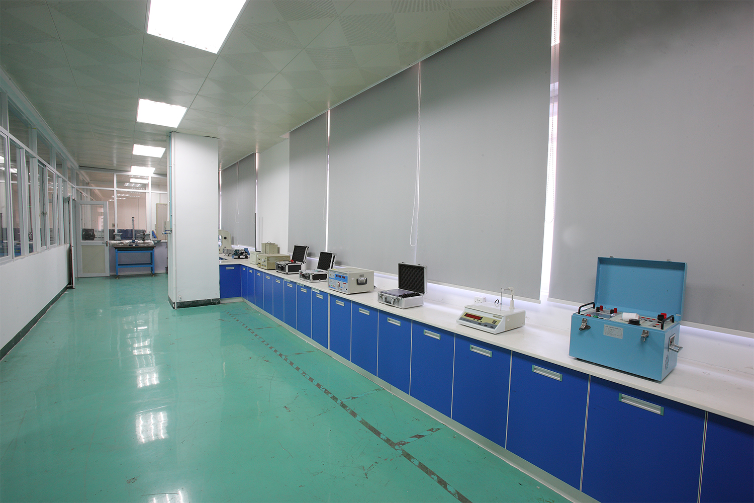 数字化精密试验检测设备