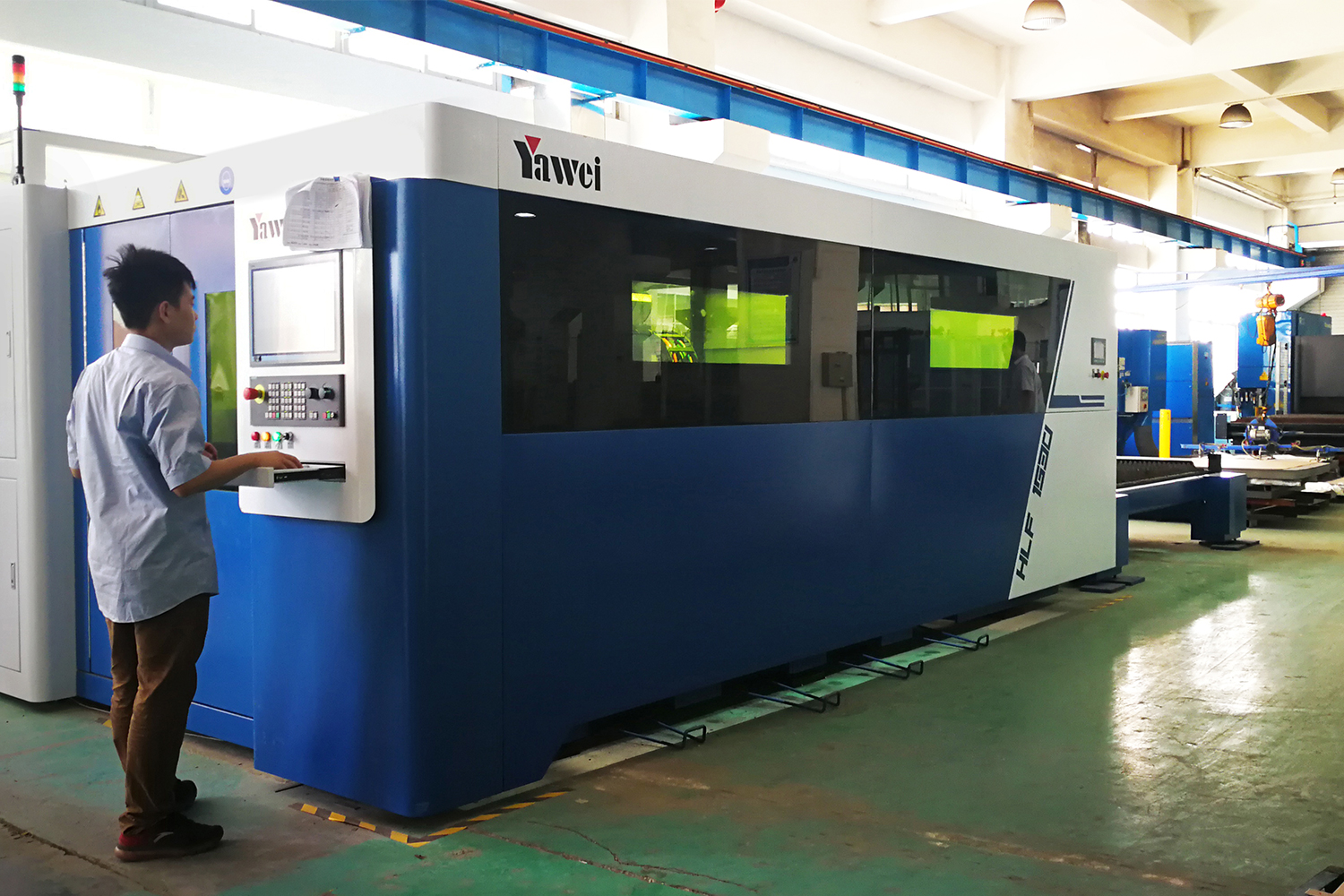 光纤激光切割机 HLF-1530